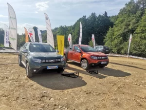 Dacia Duster Pickup produsa la Romturingia Campulung, participare la expozitia de la Raliul Candesti 2023